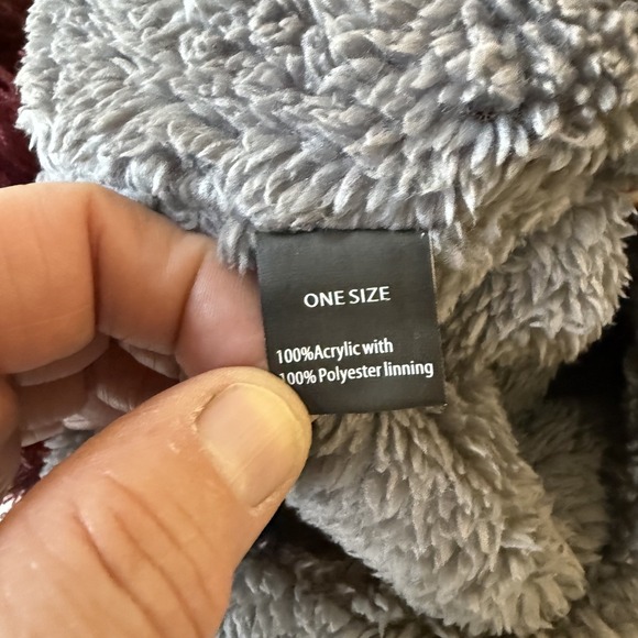 Knit Cap Hat Ski Snowboard Ear Flaps Pom Lined Tassels Aztec Tribal Winter Cold - Picture 5 of 5